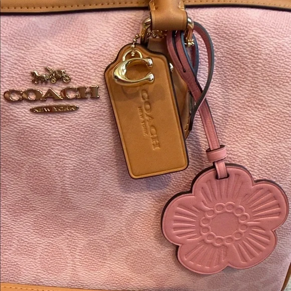 Coach Powder Pink large Rowan with charms - Picture 2 of 6